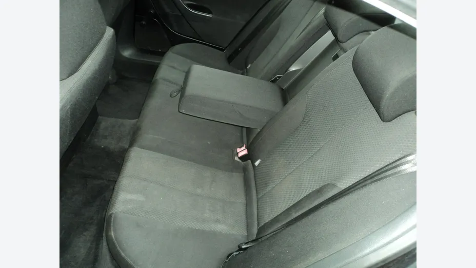 VOLKSWAGEN Passat -