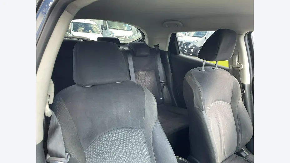 NISSAN Juke -