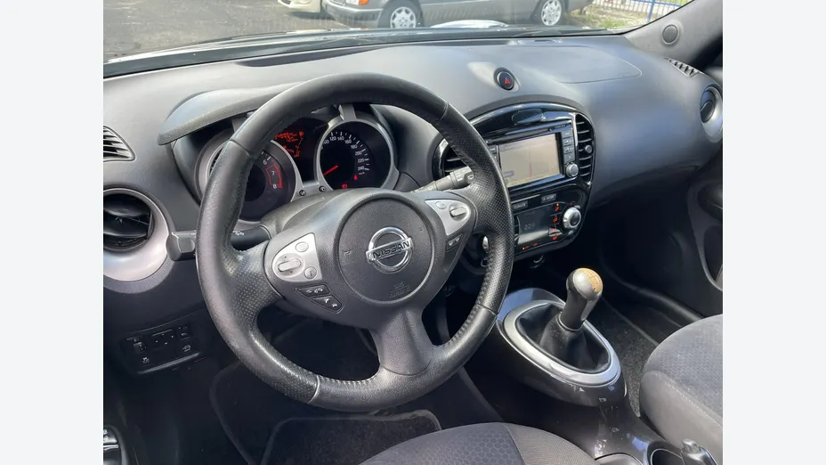 NISSAN Juke -