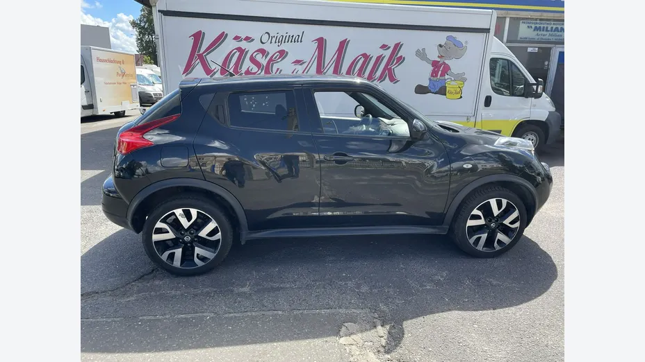 NISSAN Juke -