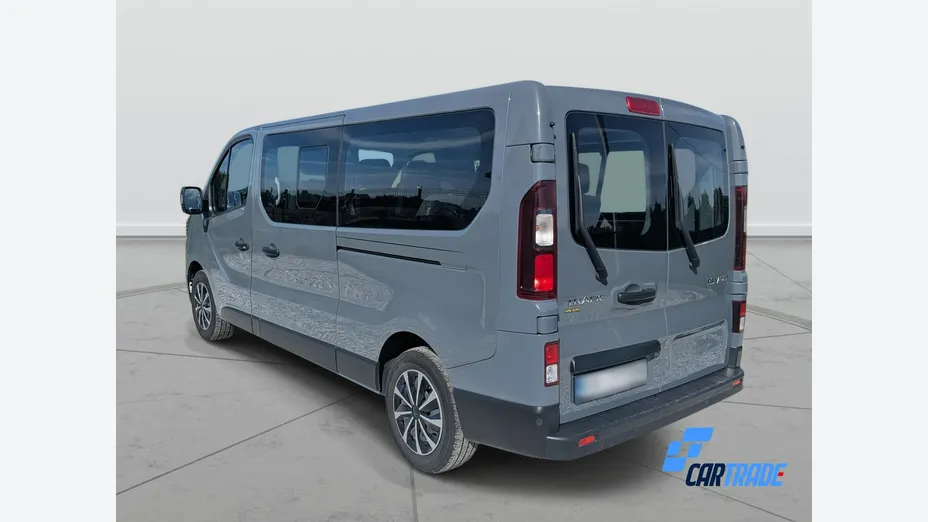 RENAULT Trafic -