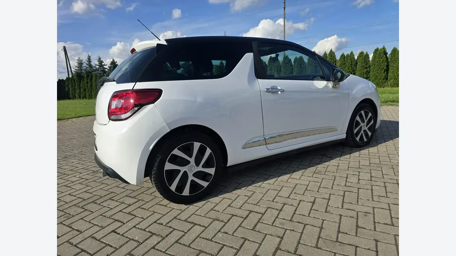 CITROEN DS3 -