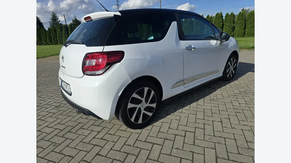 CITROEN DS3 -