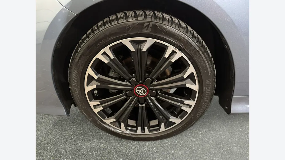 TOYOTA Corolla -