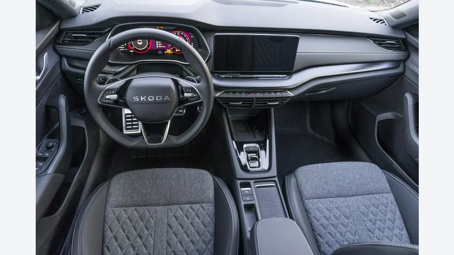 SKODA Octavia -