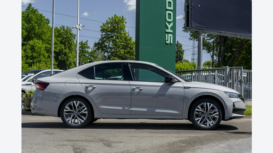 SKODA Octavia -