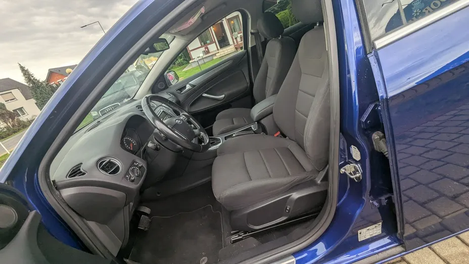 FORD Mondeo -