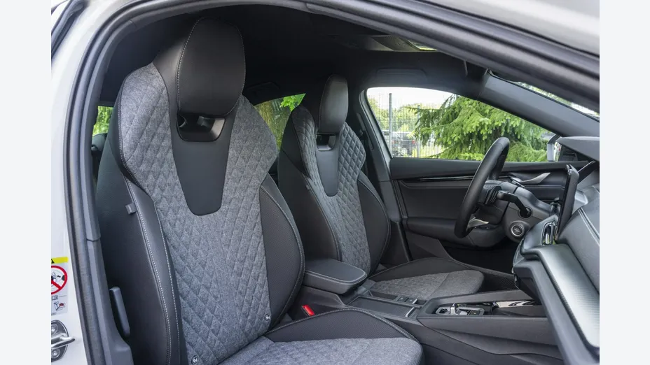 SKODA Octavia -