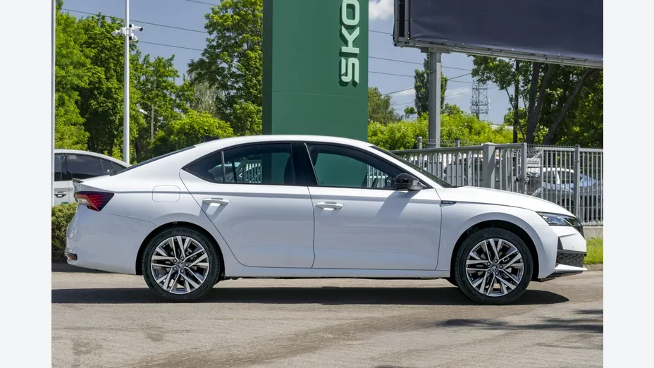 SKODA Octavia -