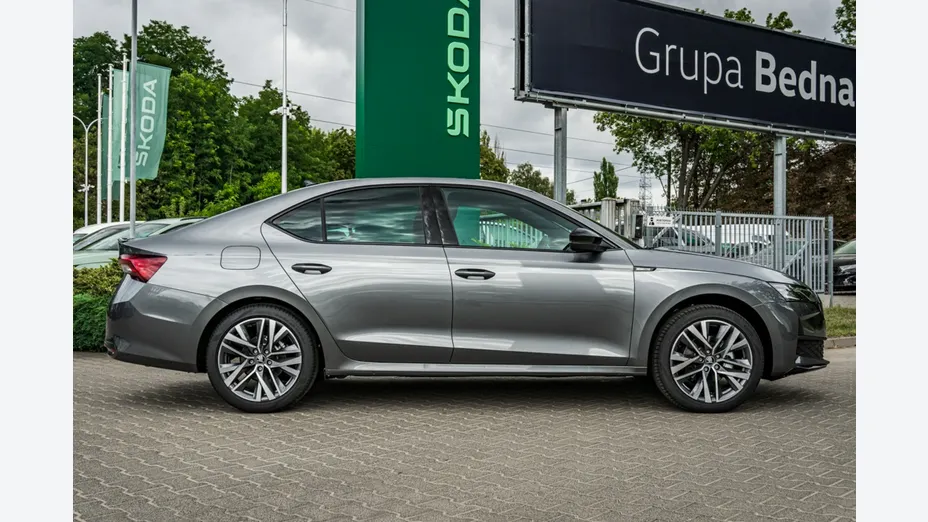 SKODA Octavia -