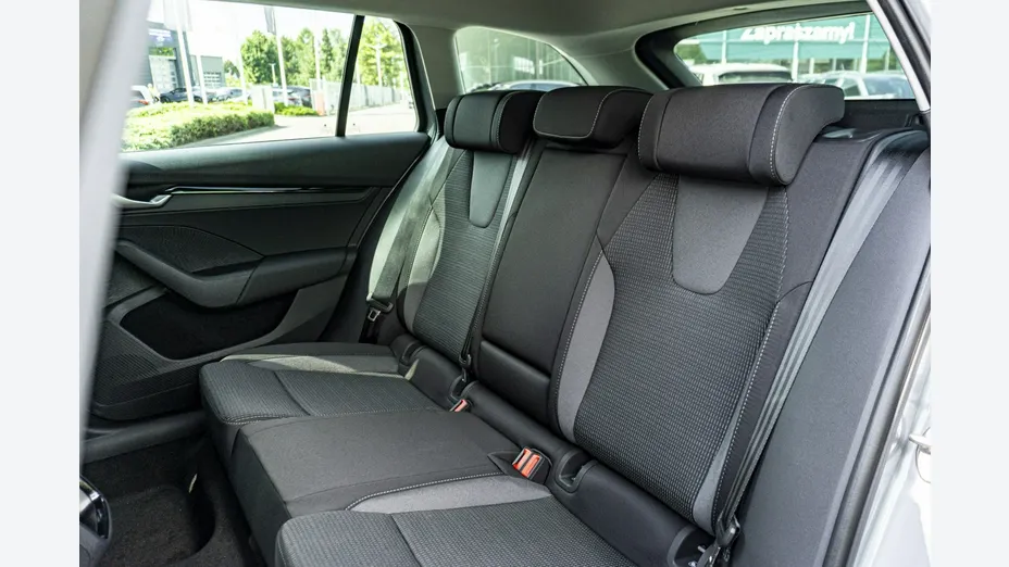SKODA Octavia -