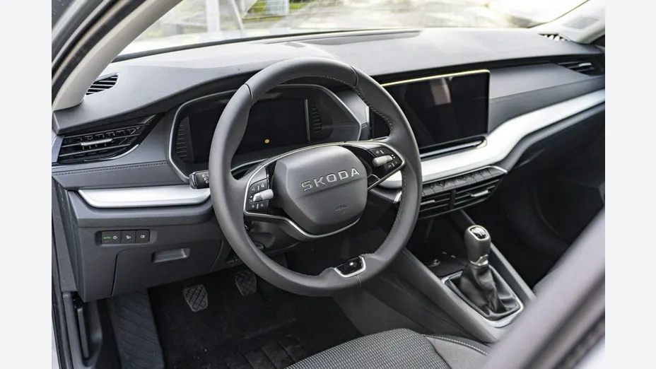 SKODA Octavia -