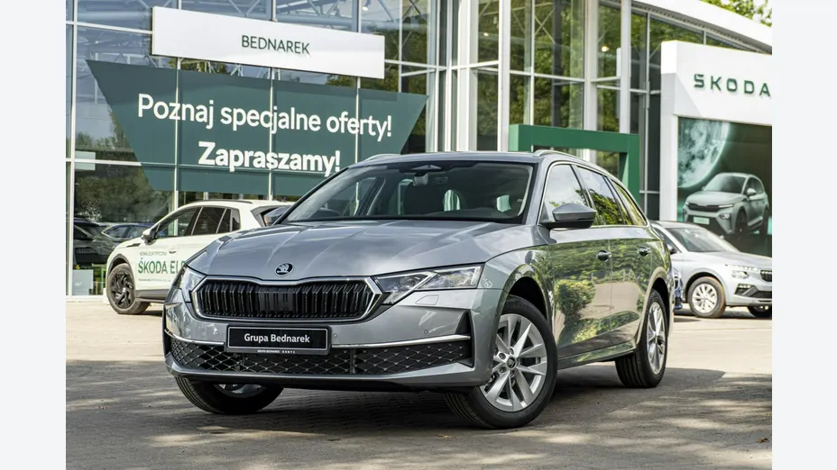 SKODA Octavia -
