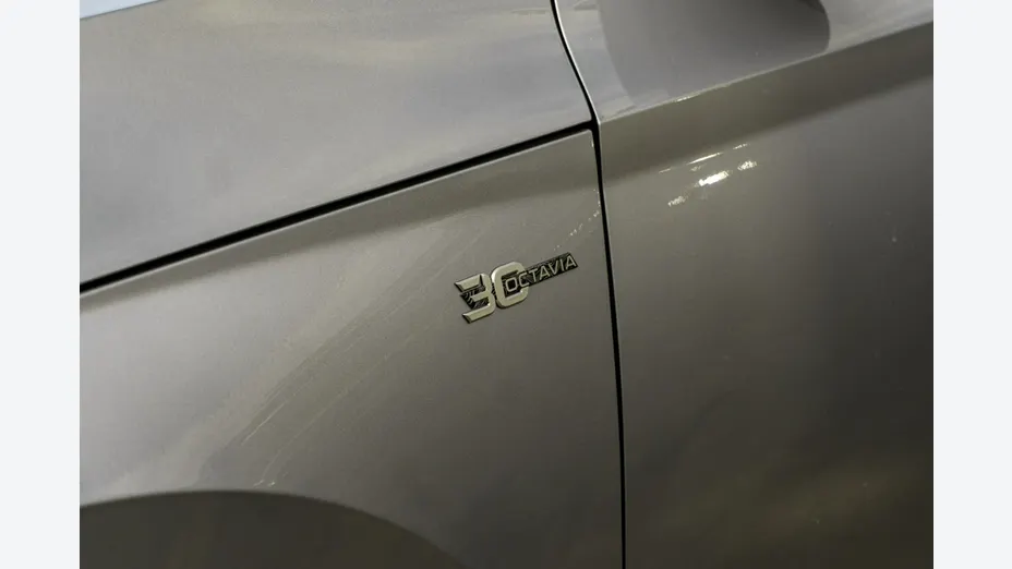 SKODA Octavia -