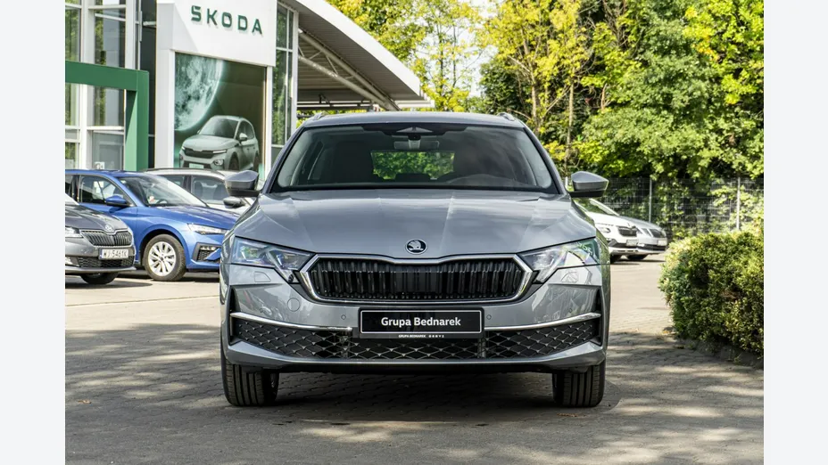 SKODA Octavia -