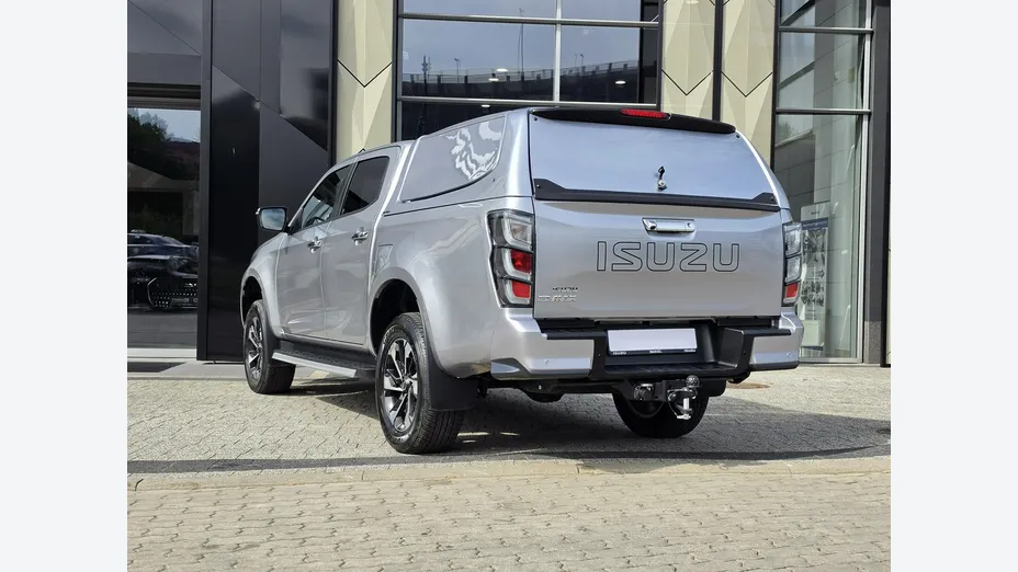 ISUZU D-Max -