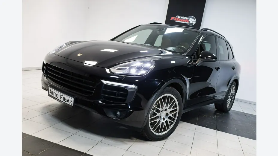 PORSCHE Cayenne -
