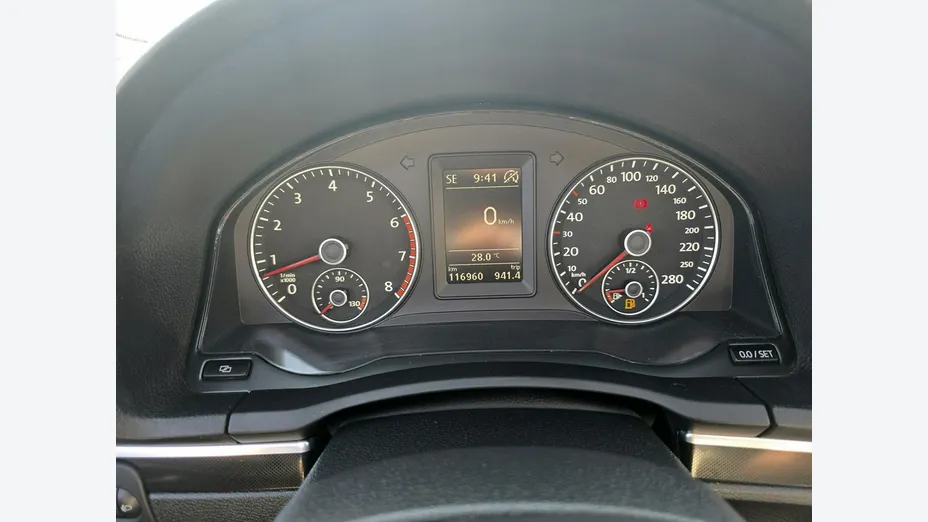 VOLKSWAGEN Eos -