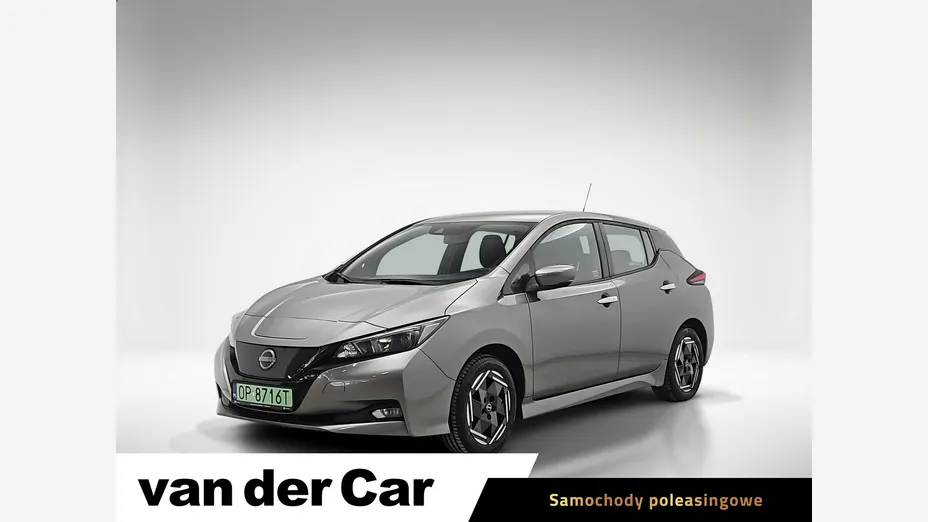 NISSAN Leaf -