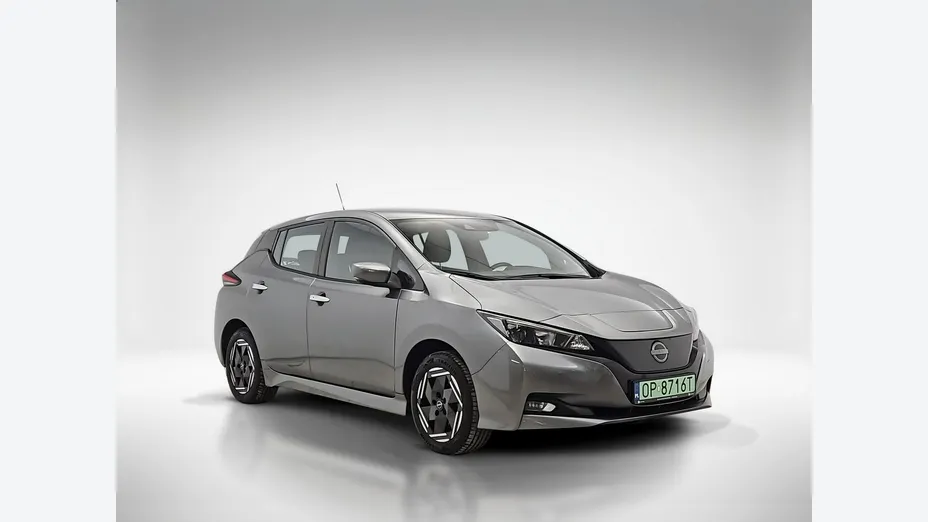 NISSAN Leaf -