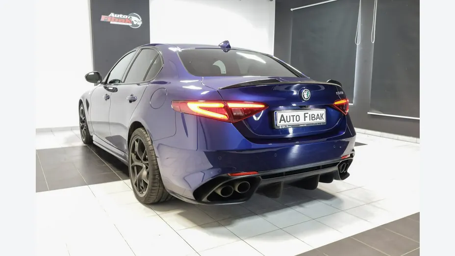ALFA ROMEO Giulia -