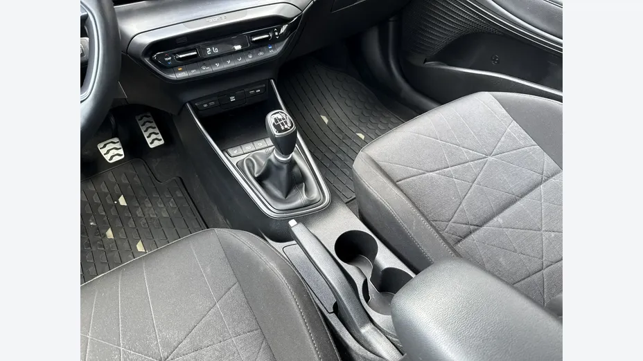 HYUNDAI Bayon -