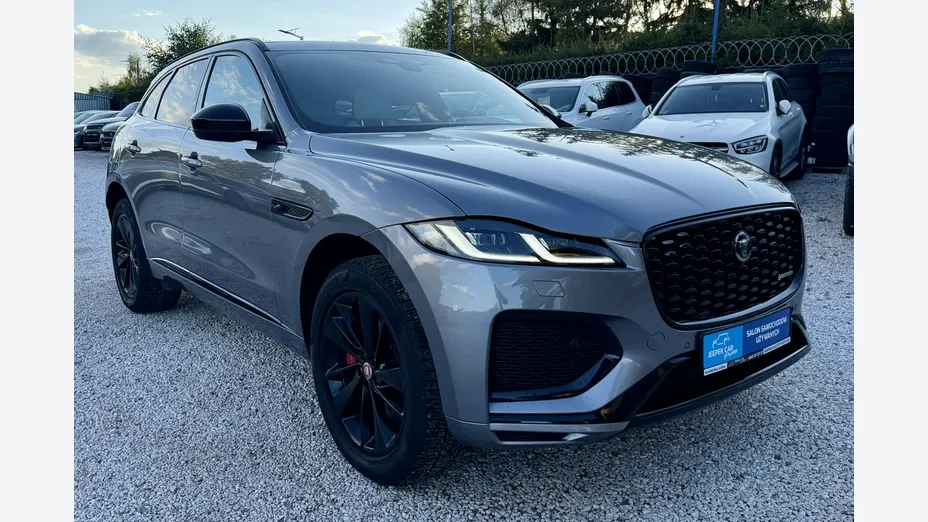 JAGUAR F-Pace -