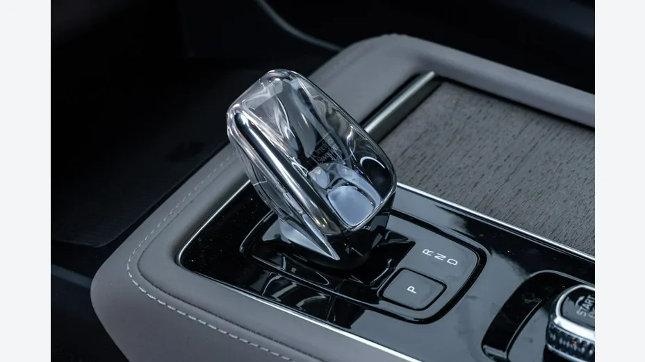 VOLVO XC90 -