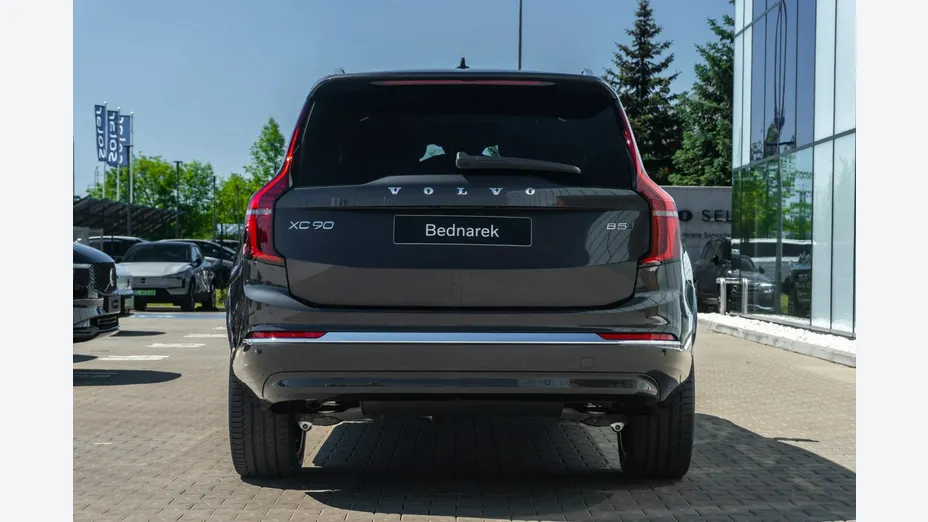 VOLVO XC90 -