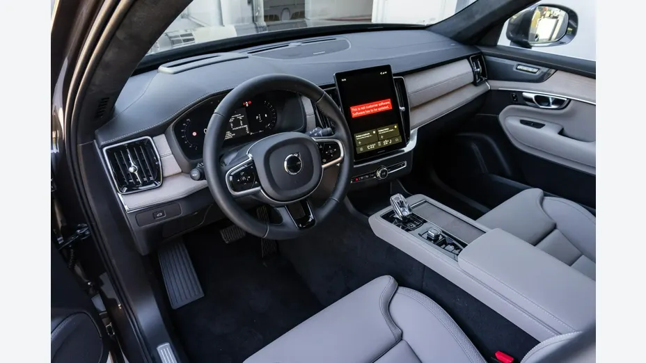 VOLVO XC90 -