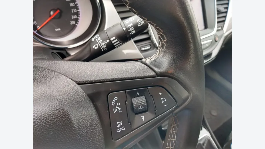 OPEL Astra -