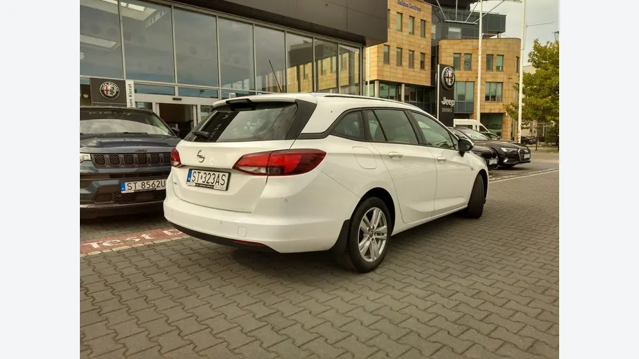 OPEL Astra -