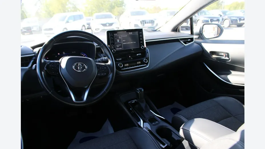 TOYOTA Corolla -