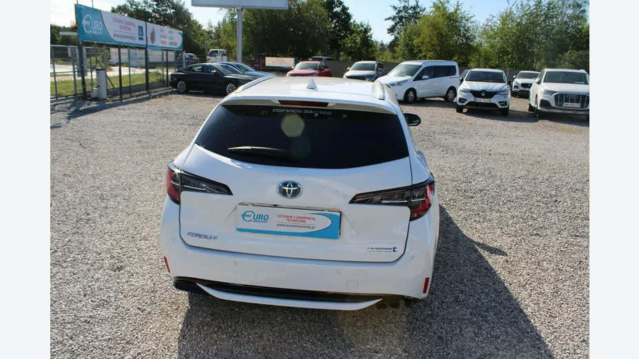TOYOTA Corolla -