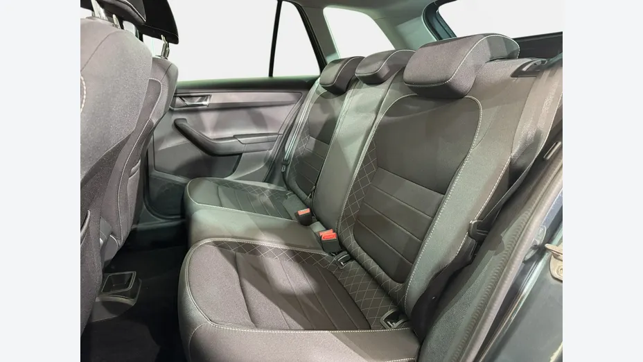 SKODA Fabia -
