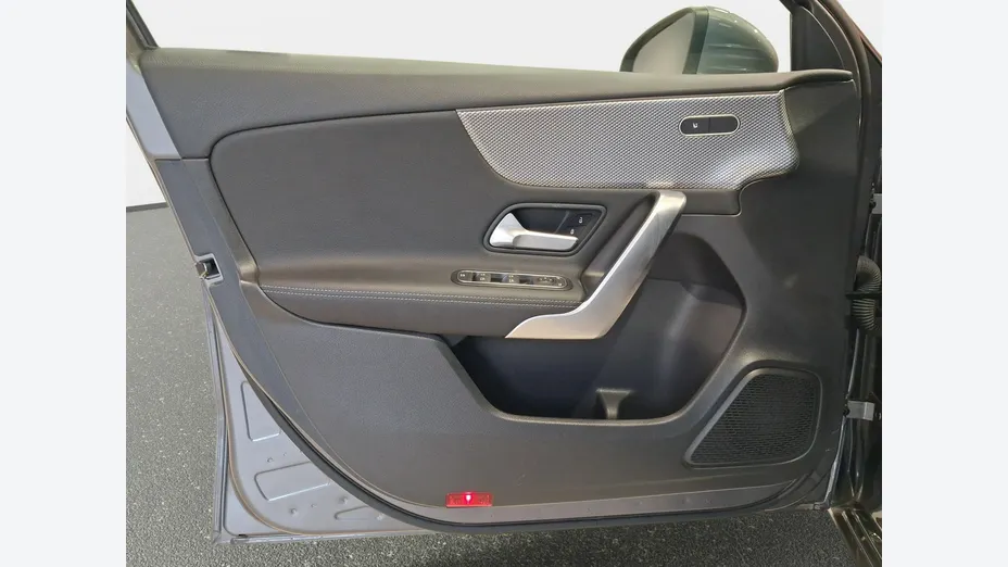 MERCEDES-BENZ A Klasa -