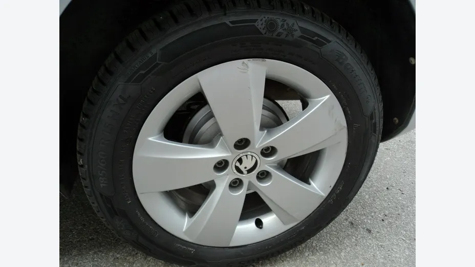 SKODA Fabia -