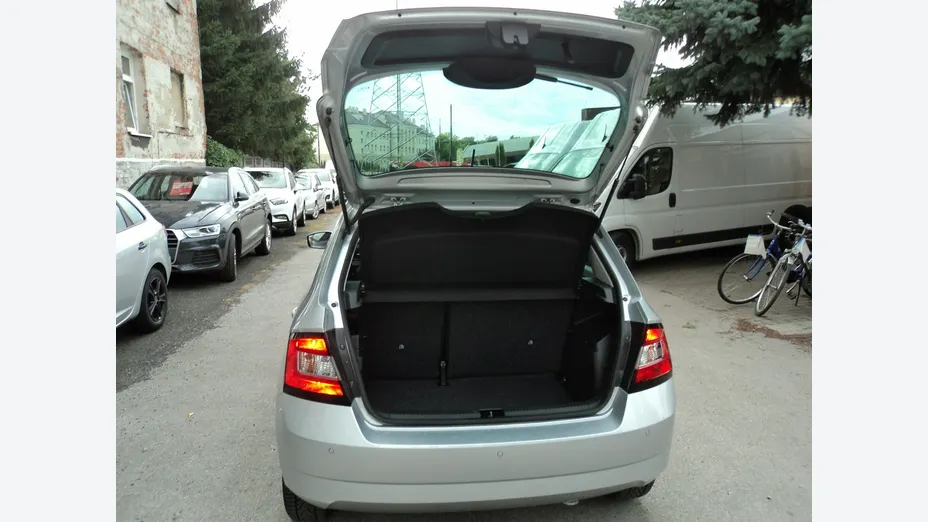 SKODA Fabia -