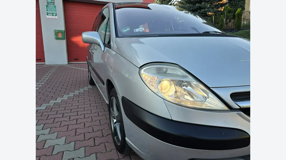 CITROEN C8 -
