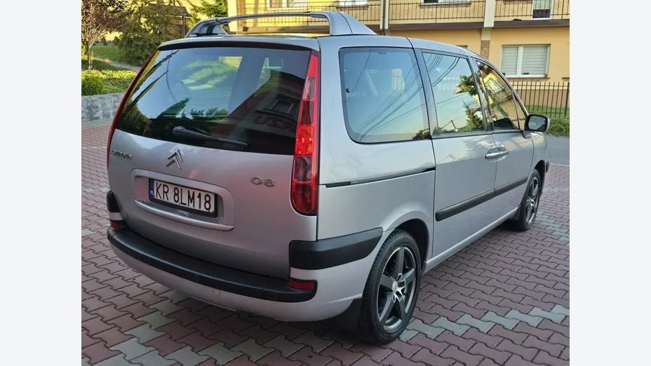 CITROEN C8 -
