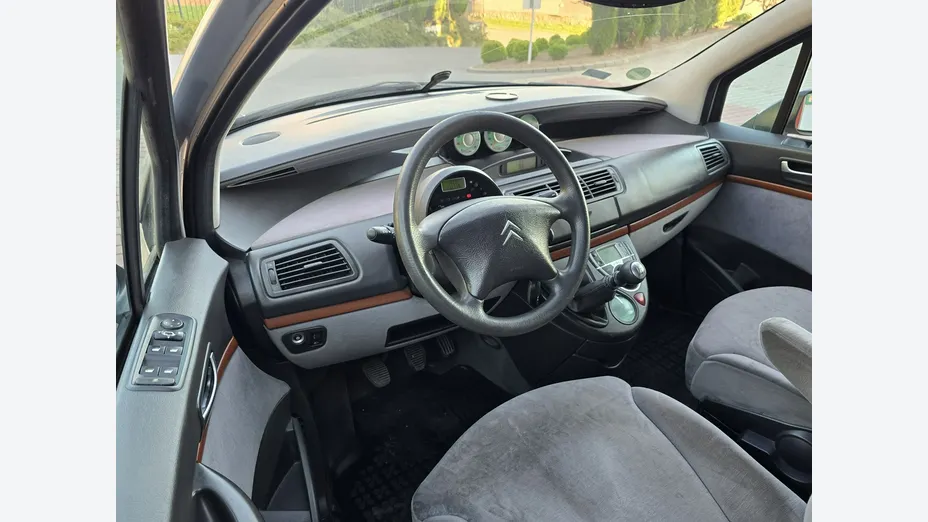 CITROEN C8 -