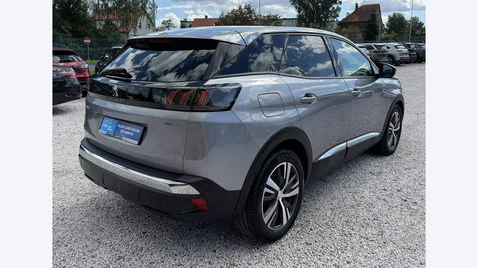 PEUGEOT 3008 -