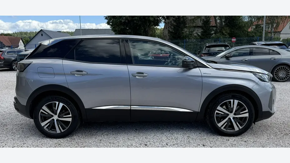 PEUGEOT 3008 -
