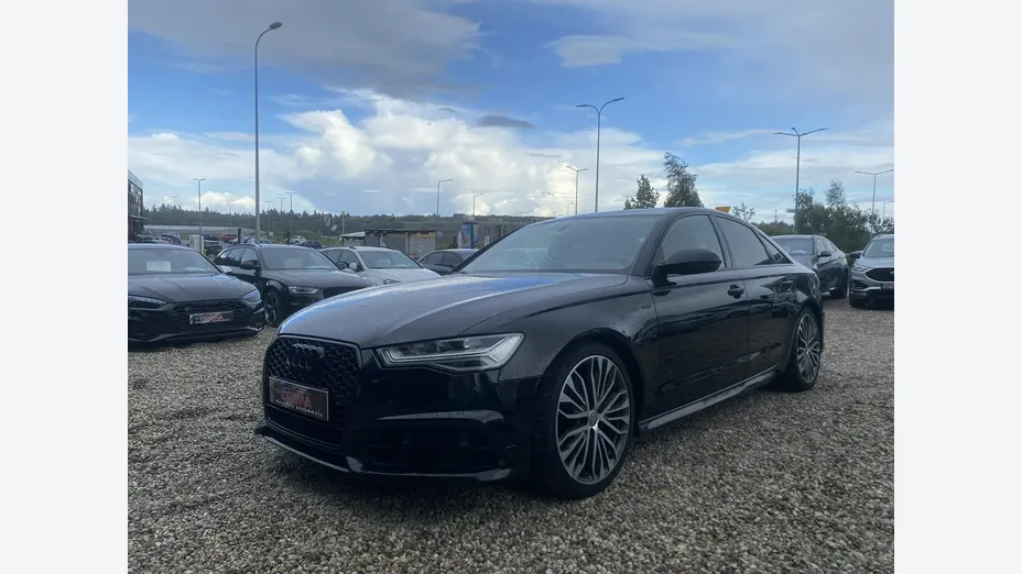 AUDI A6 -