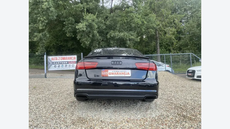 AUDI A6 -