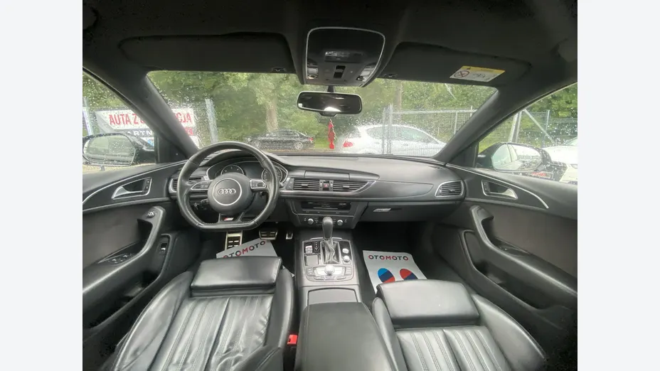 AUDI A6 -