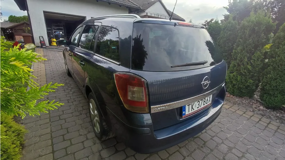 OPEL Astra -