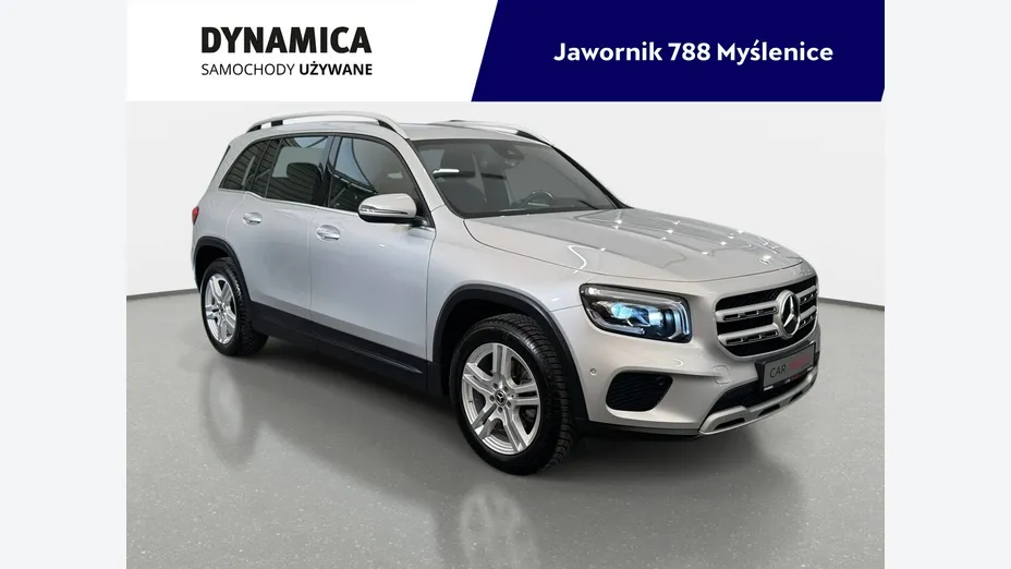 MERCEDES-BENZ GLB -