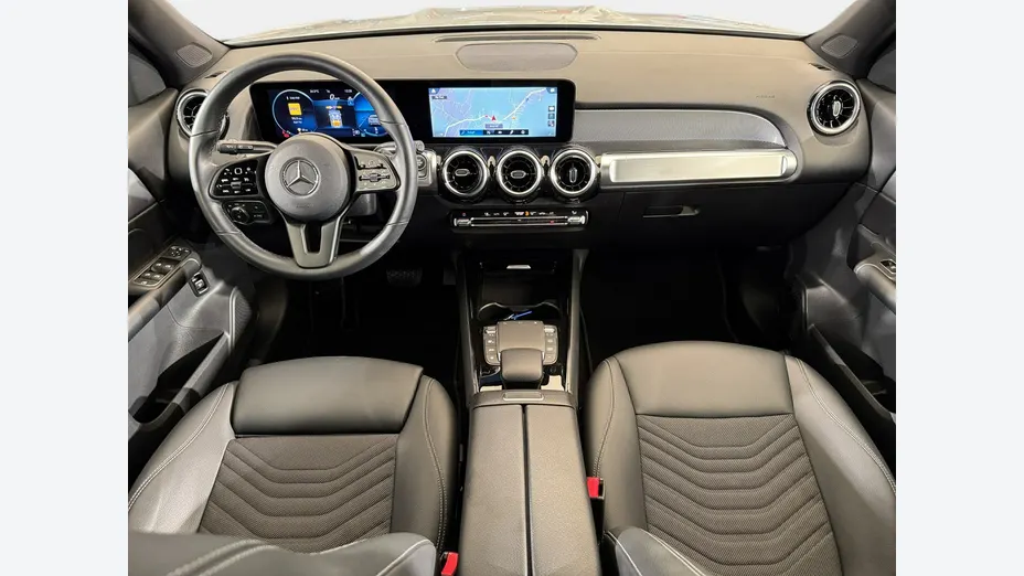 MERCEDES-BENZ GLB GLB 200 7G-DCT