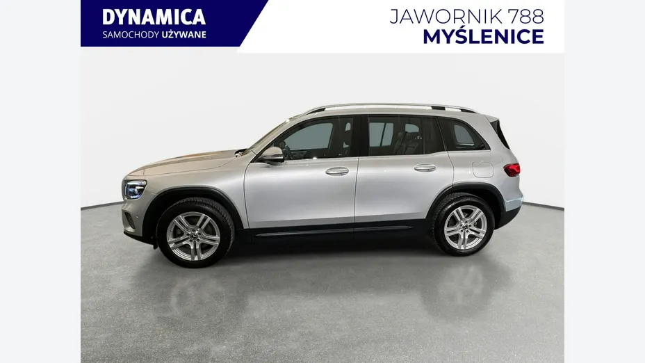 MERCEDES-BENZ GLB -